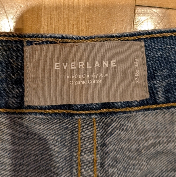 Everlane 90s Cheeky Straight-Leg Jeans - Picture 3 of 5